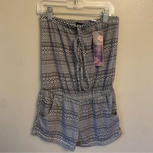 NWT Raya Sun Size XS Boho Strapless Romper